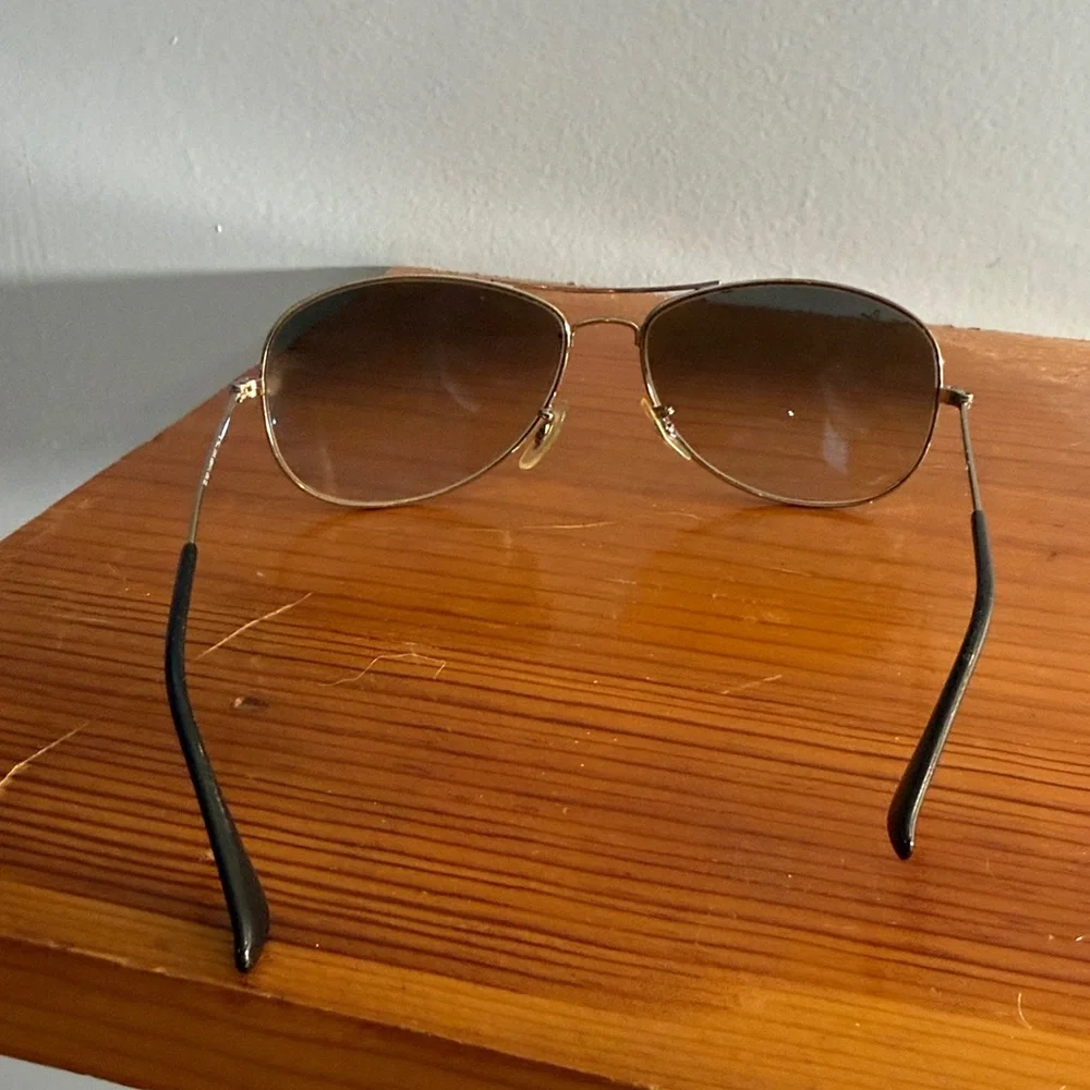 Ray-Ban Men’s Aviator Sunglasses - Picture 6 of 6